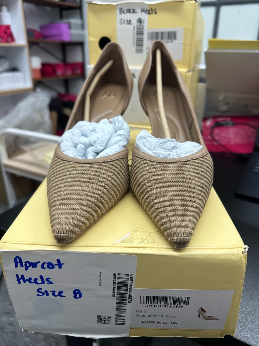Cosy island apricot heels